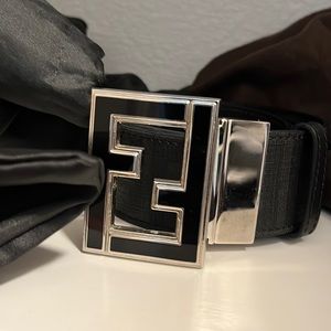 Fendi mens belt ! Like new!